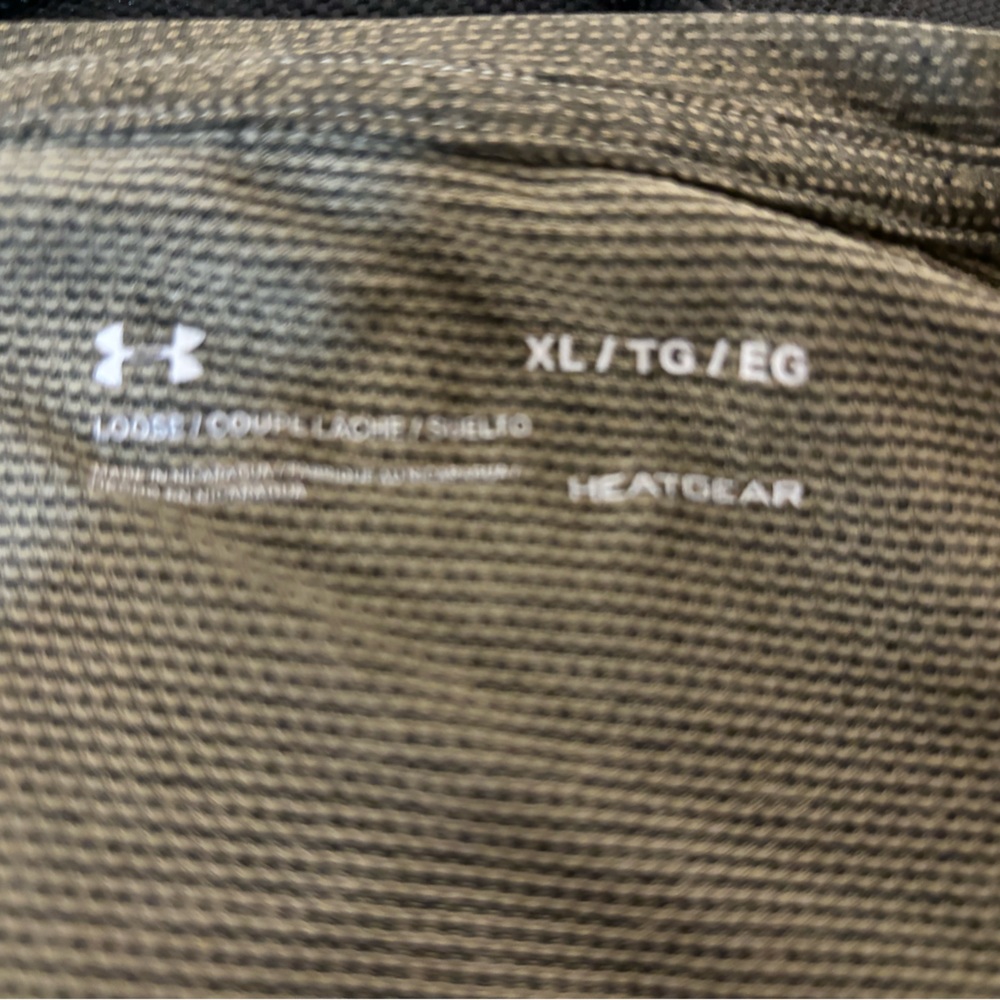 Under Armour heatgear xl like new